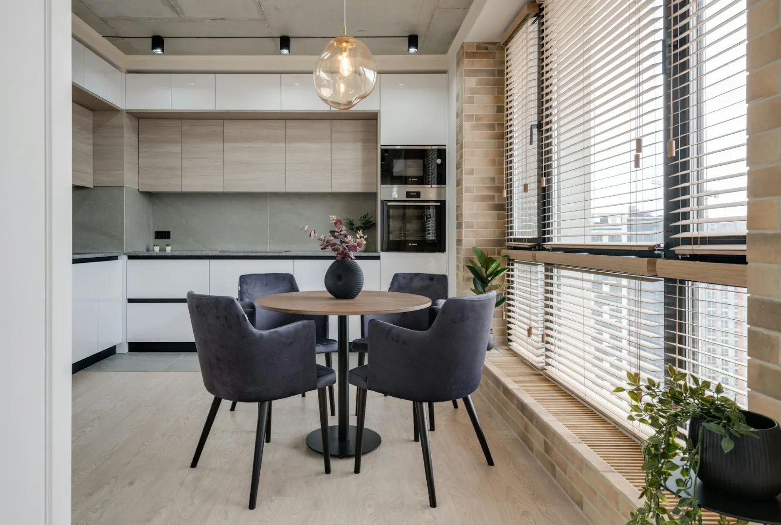 Home Point Gympie Blinds Repair Image
