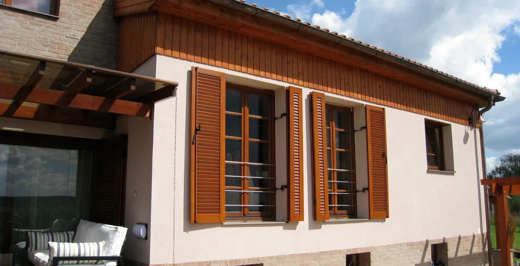 Home Point Gympie Timber Shutters Image